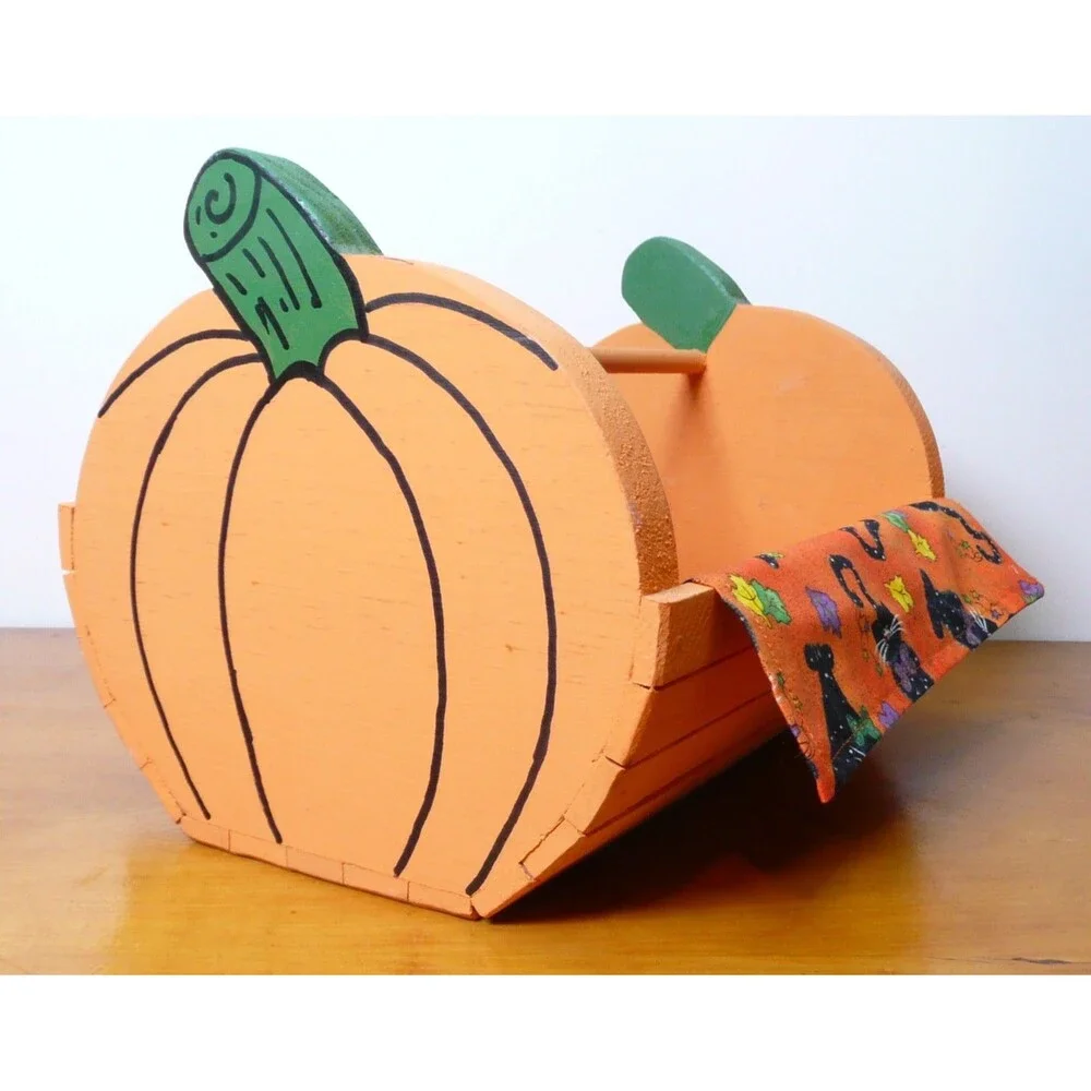 Homemade Halloween Wooden Pumpkin Basket Black Cat Fabric Liner Storage Bread